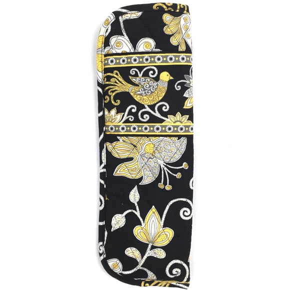 Vera Bradley Handbags - Vera Bradley Yellow Bird Curl/Flat Iron Cover